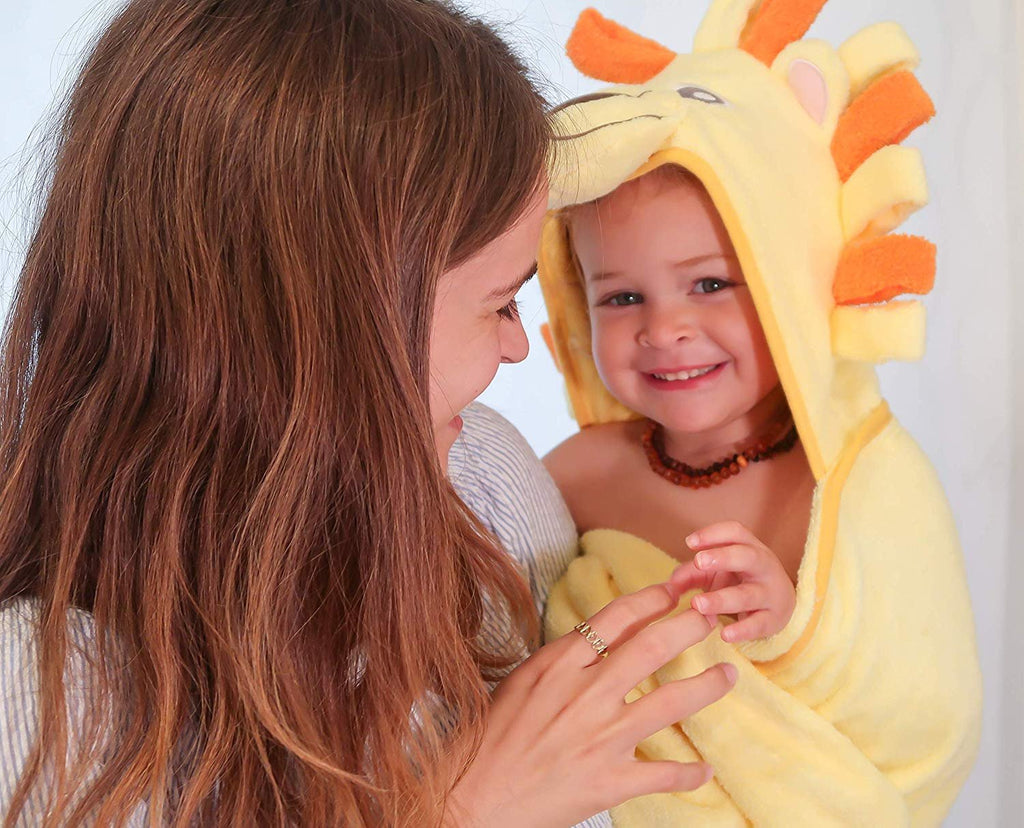 Kids Lion Hooded Towel